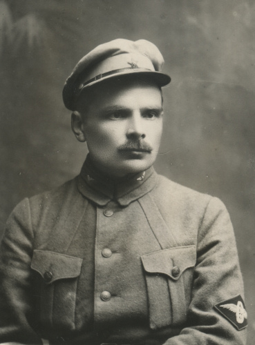 Эмблема ВОСО на нарукавном знаке образца 1919
г.