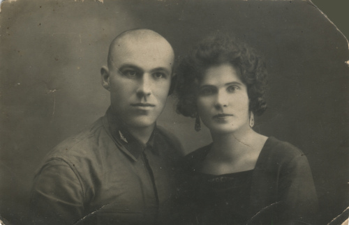 Еще один неизвестный военнослужащий ВОСО без знаков
различия на петлицах, но с значком ВОСО № 10